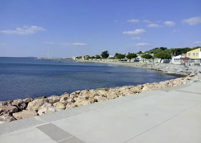 Couette-café Chambres D'hotes La Maison Sur Le Port